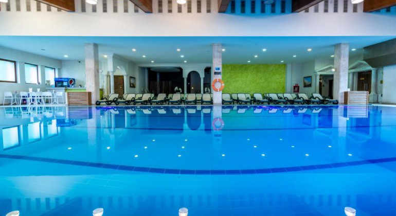 Hotel Apollo Wellness Club Sangeorgiu de Mures