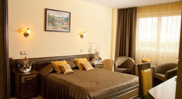 Hotel Apollo Wellness Club Sangeorgiu de Mures