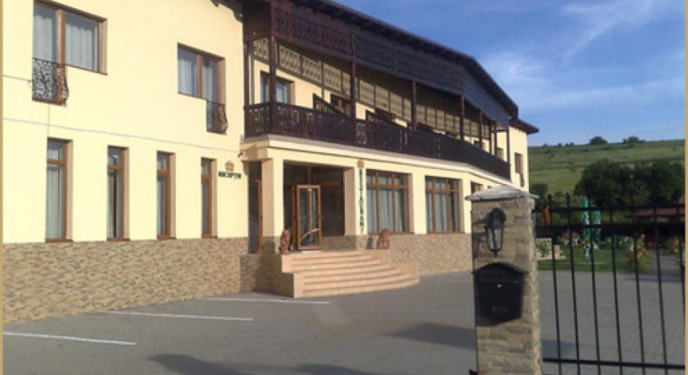 Pensiunea Regal Bardesti