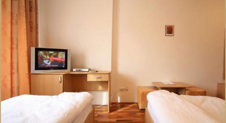 Pensiunea Regal Bardesti